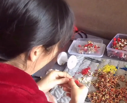 手工活兼职不收押金免费供货（答案是：没有）